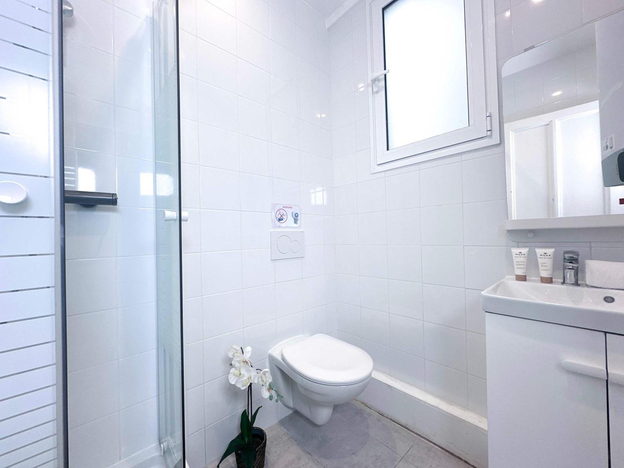 Cosy Hideaway Near Montparnasse Appartamento Parigi