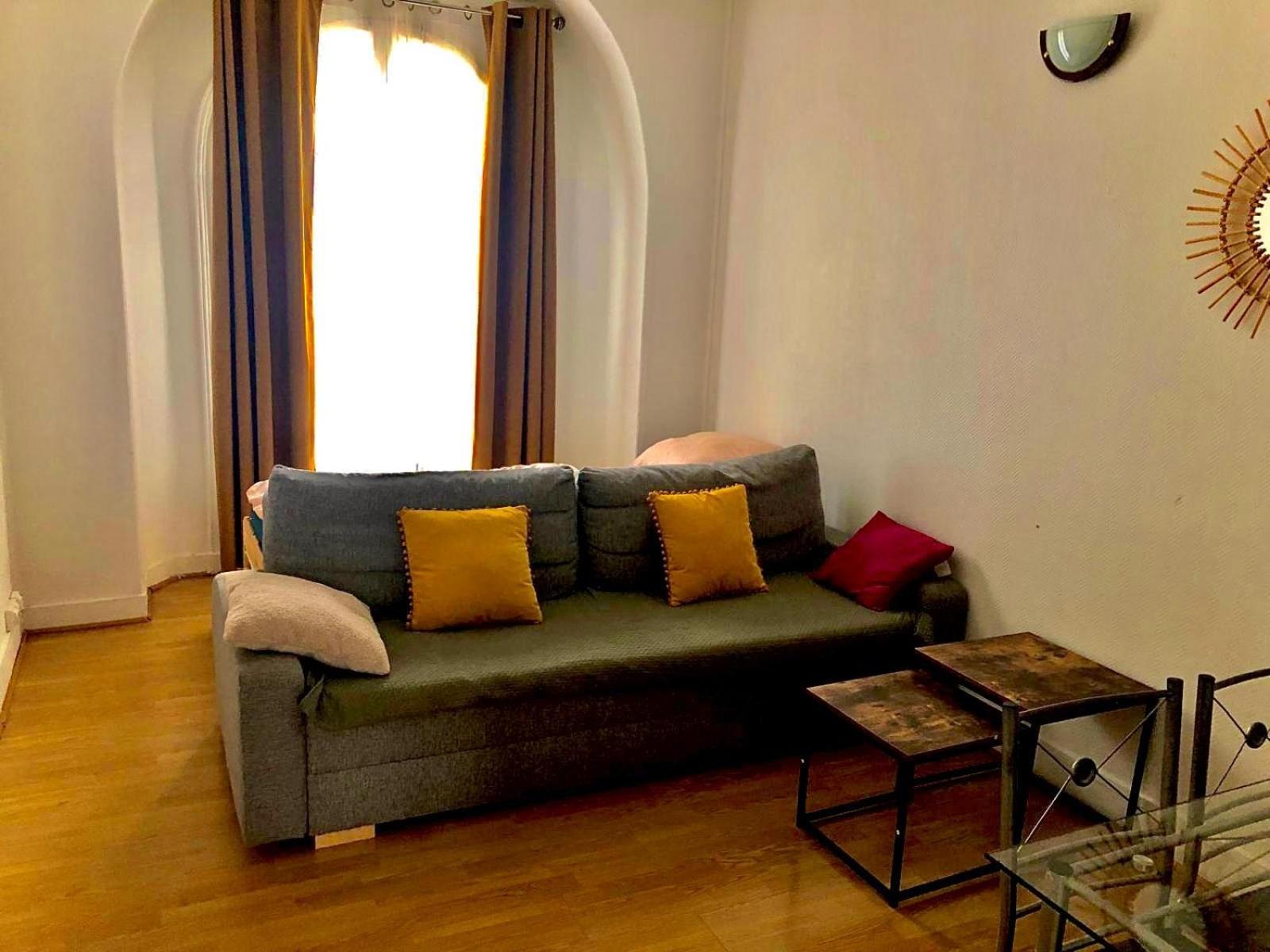 Cosy In Apartment Paris