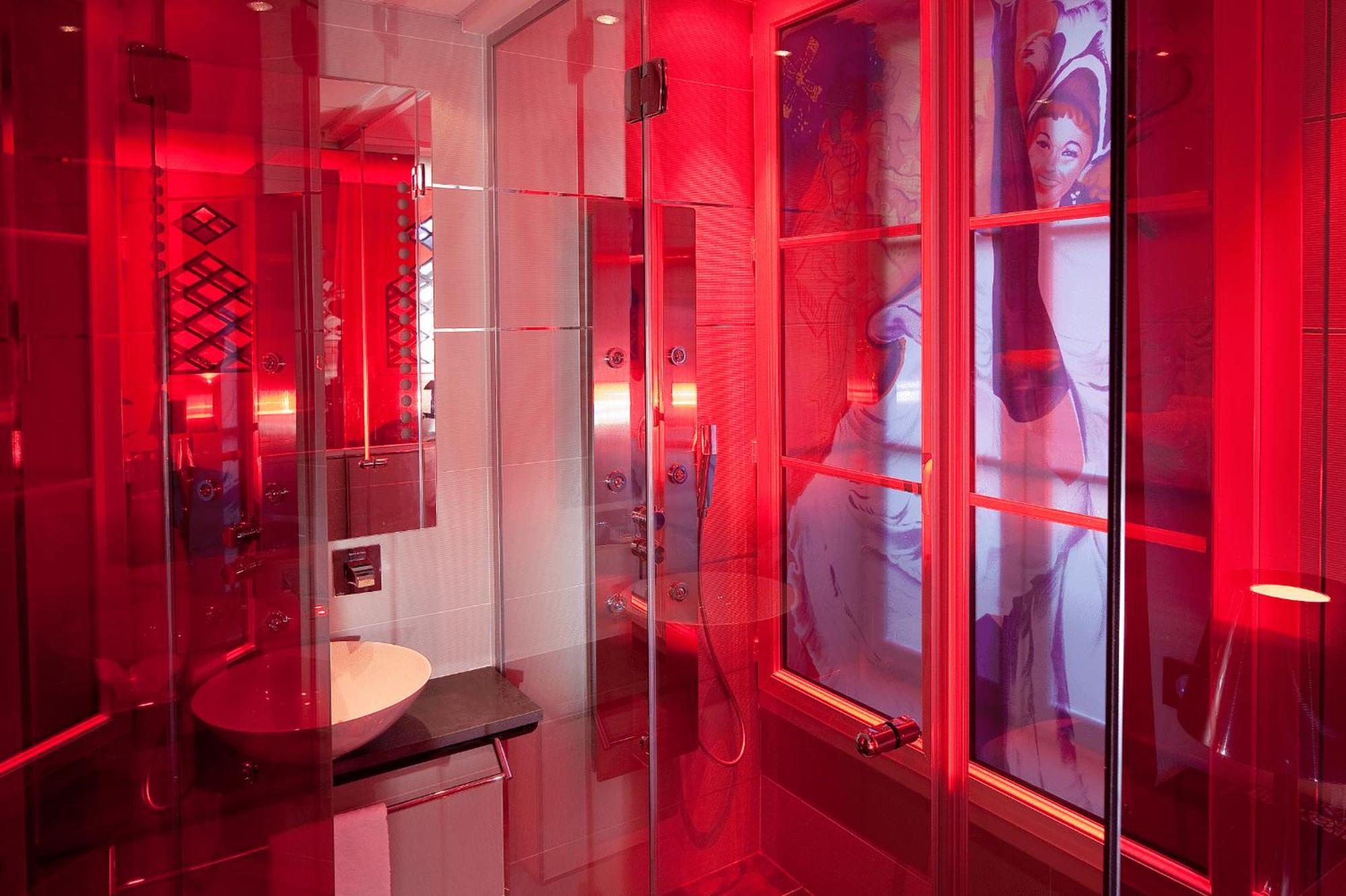Secret De - & (adults Only) 4*