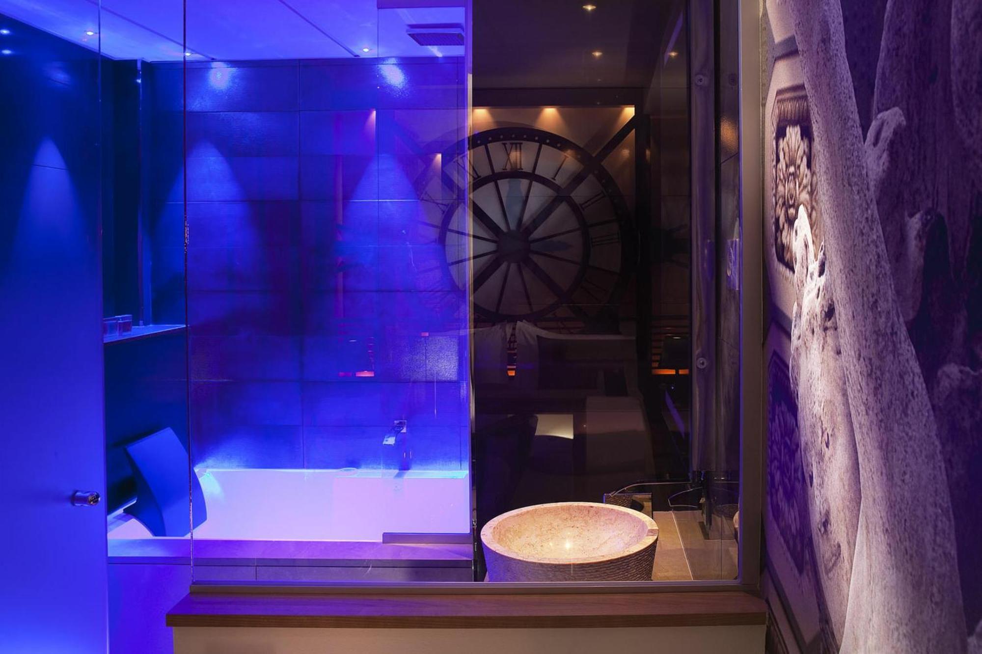 Secret De - & (adults Only) 4*