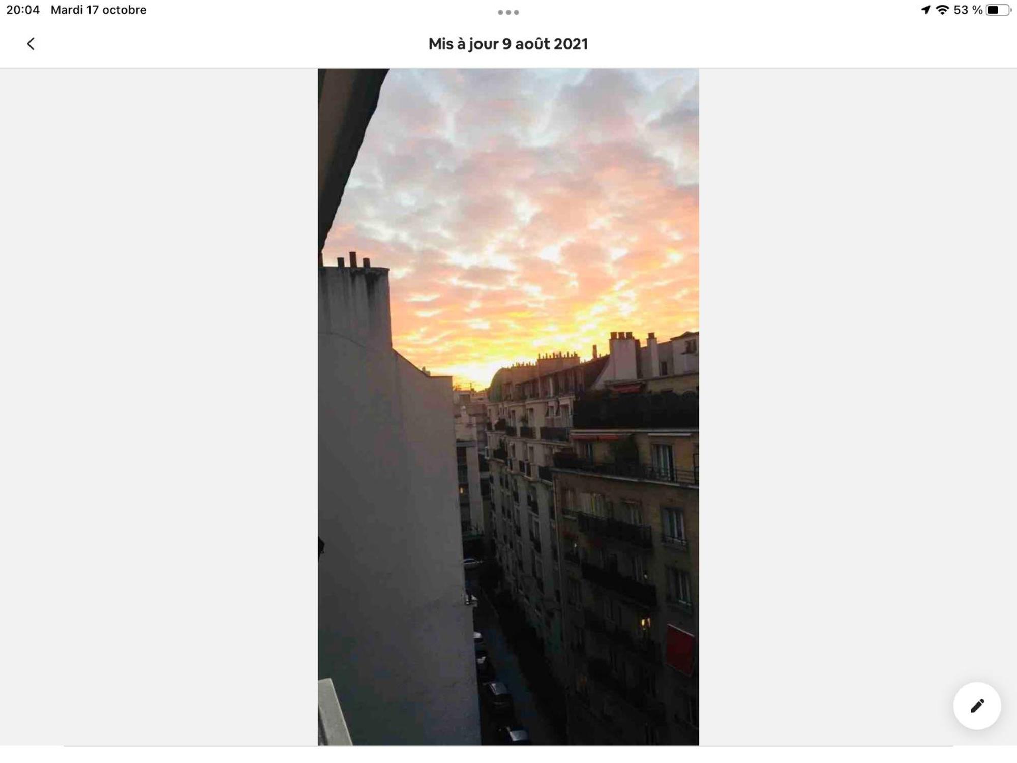 Le Nid Douillet Parigi