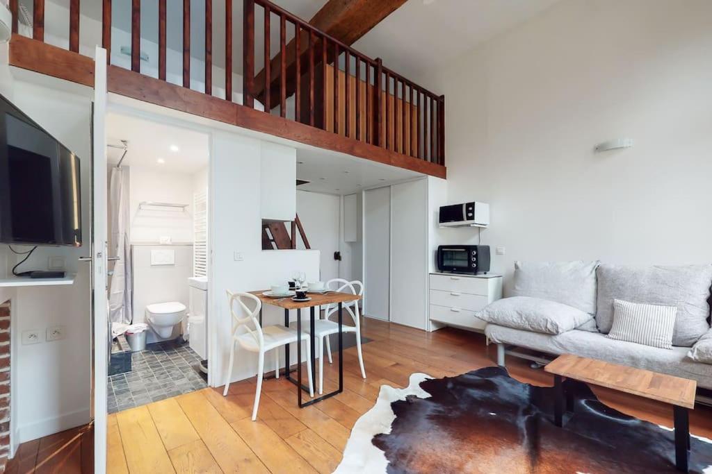 Chez Gustave: Clim Calm,saint Paul Marais, 2guests Parigi