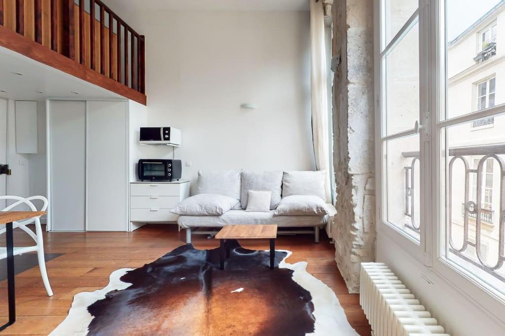 Chez Gustave: Clim Calm,saint Paul Marais, 2guests Parigi