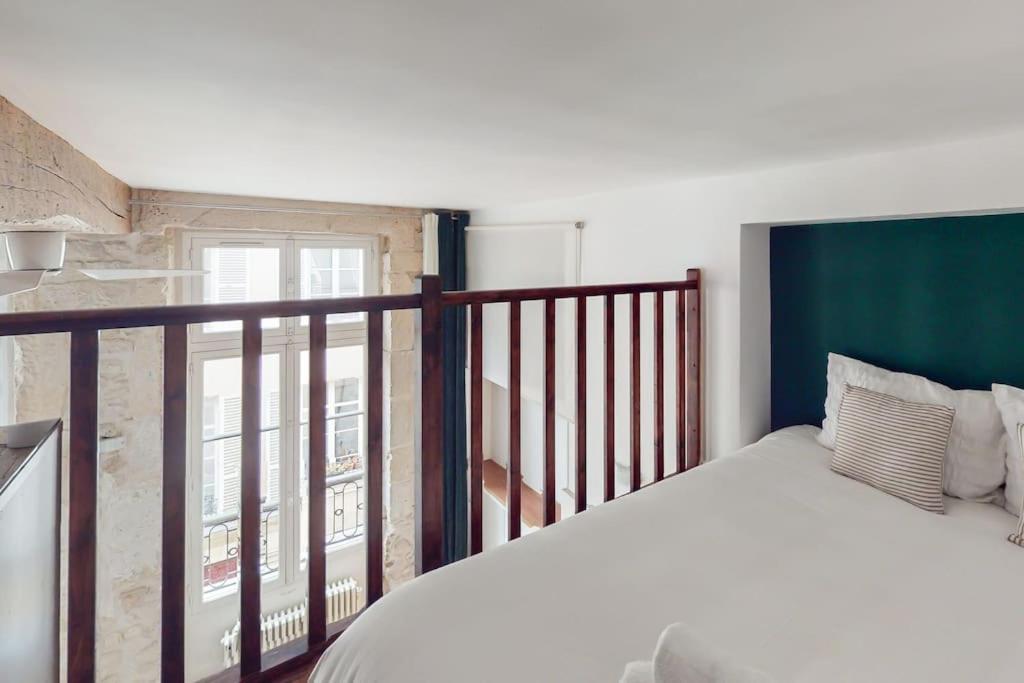 Chez Gustave: Clim Calm,saint Paul Marais, 2guests *