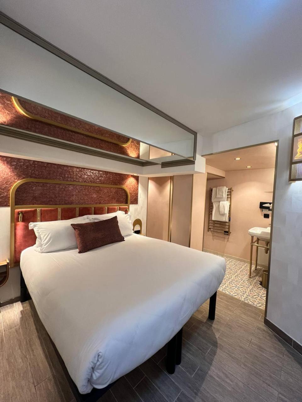 Du Cadran 4* Paris