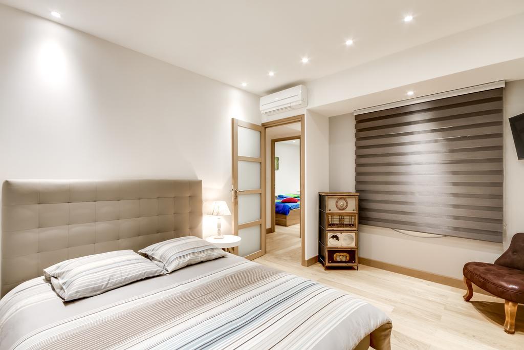 Just Renovated 138m2 On The Seine Appartamento *