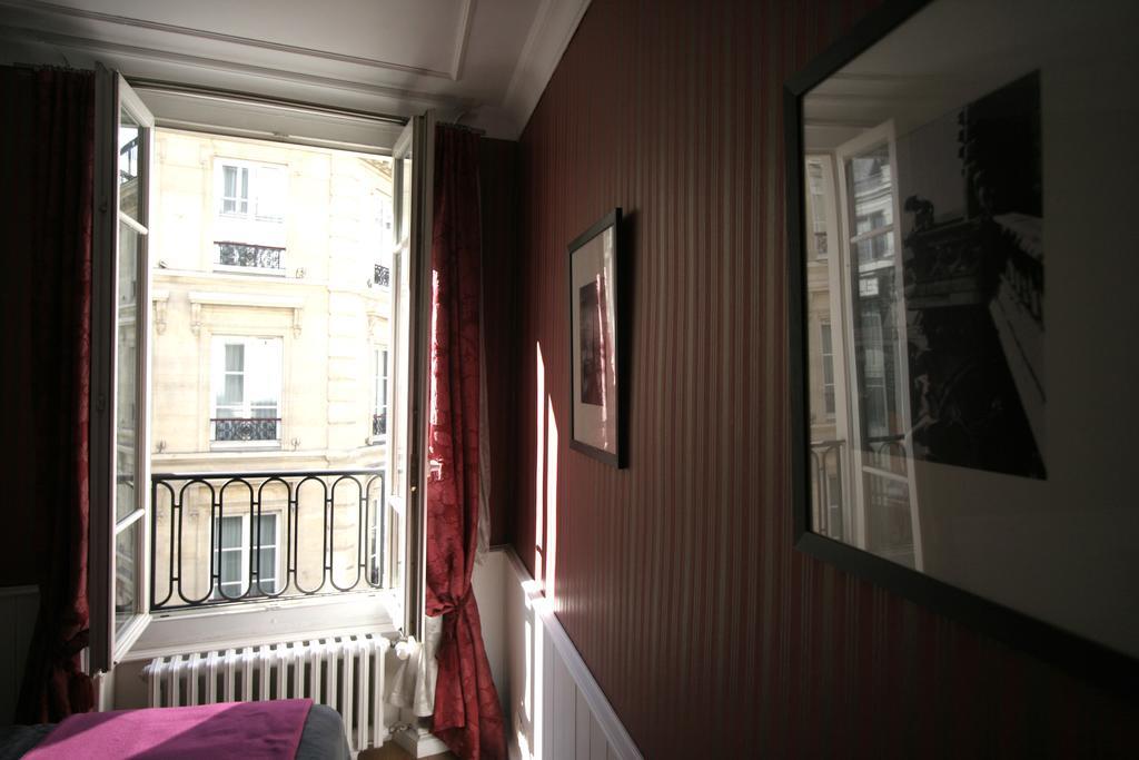 Parisinteriorsrentals - Beautiful Le Marais Notre Dame Appartement