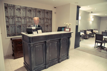 Acacias Etoile Hotel 3*