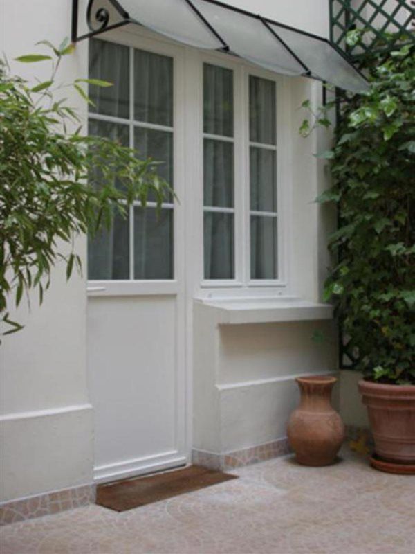 Acacias Etoile Hotel