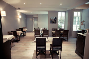 Acacias Etoile Hotel 3*