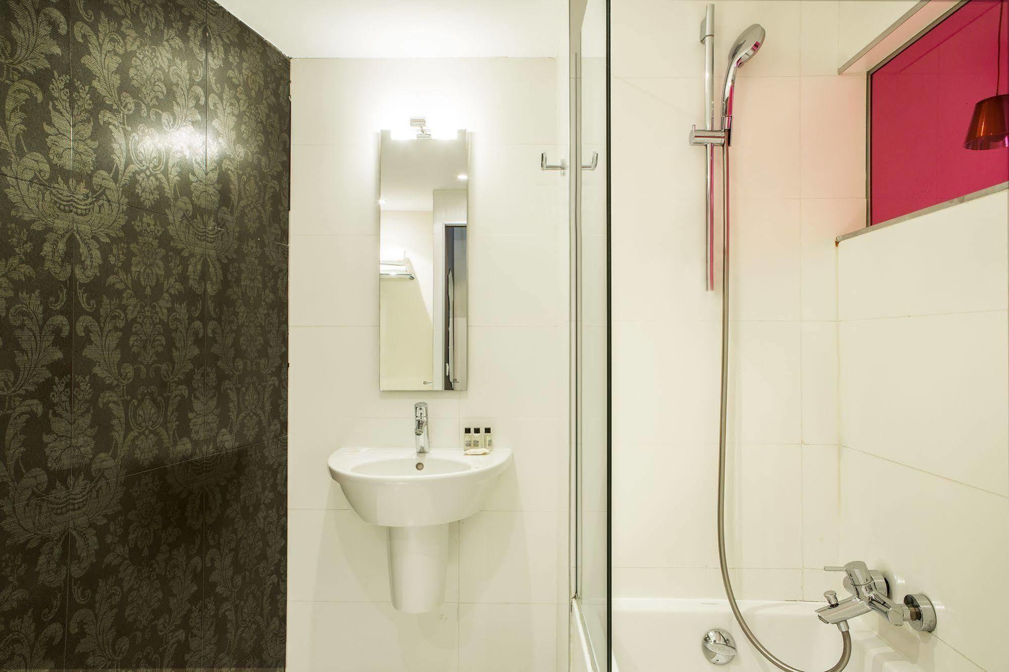 Le Quartier Bercy-square 3* Paris