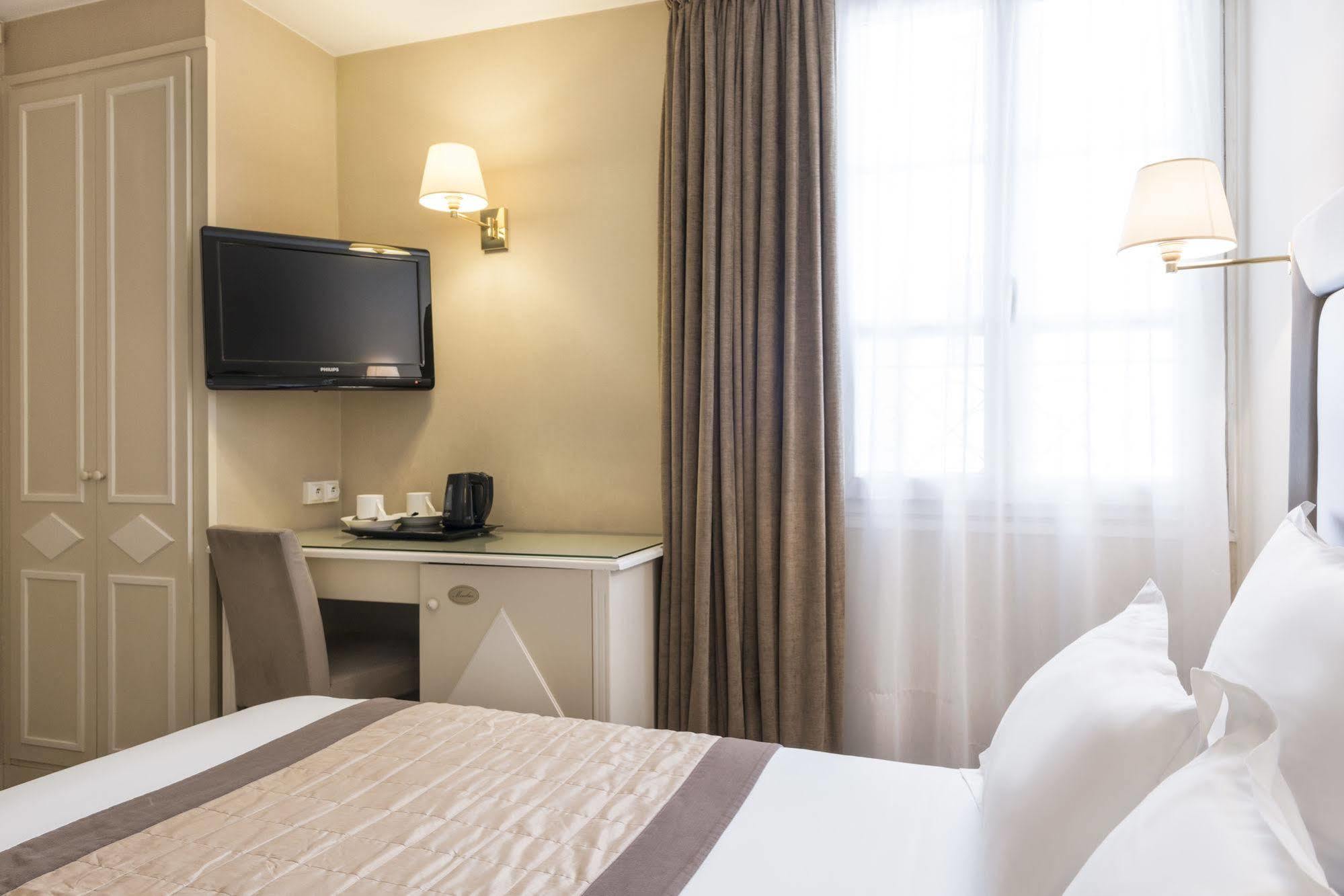 Hotel Acacias Etoile