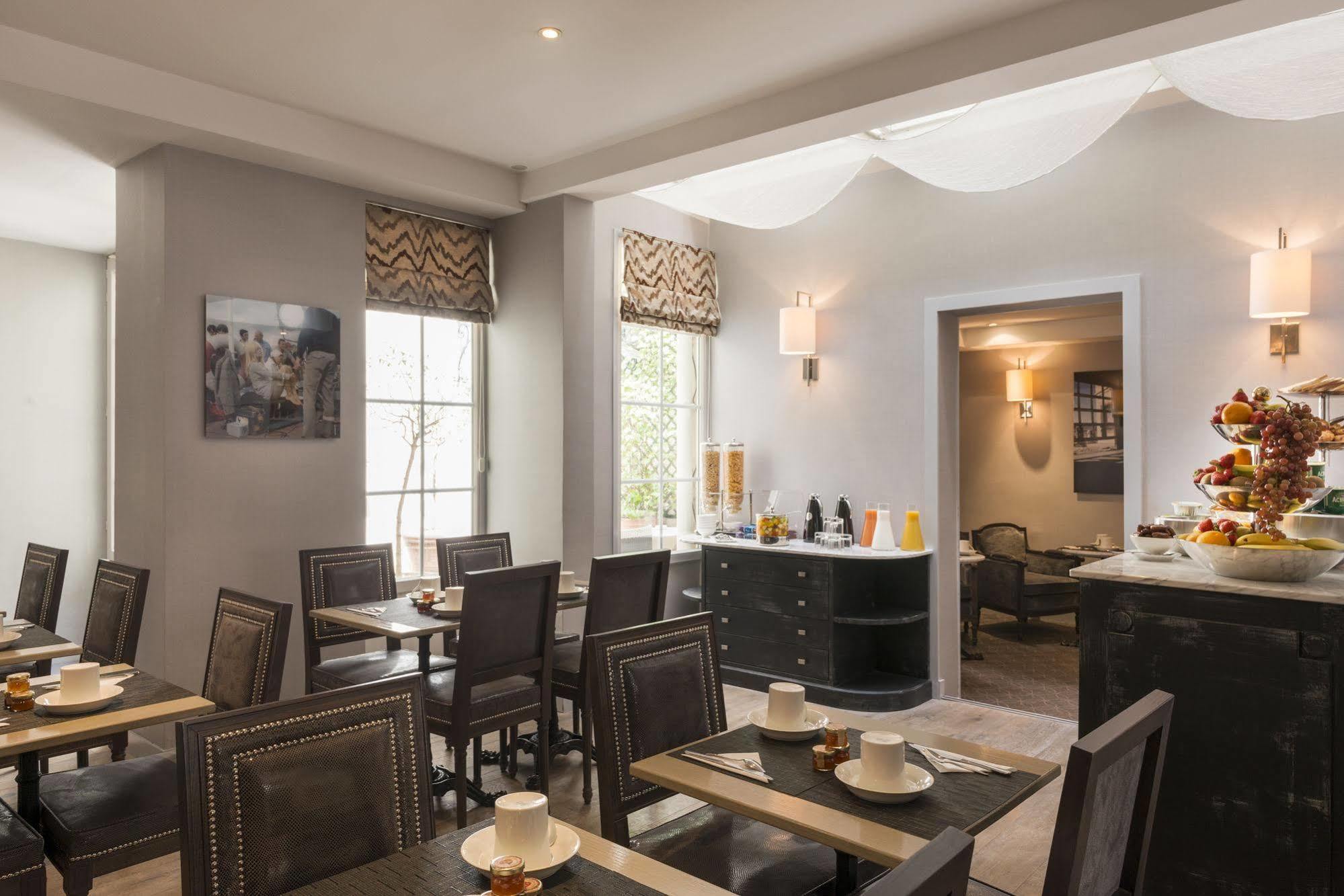 Hotel Acacias Etoile 3*