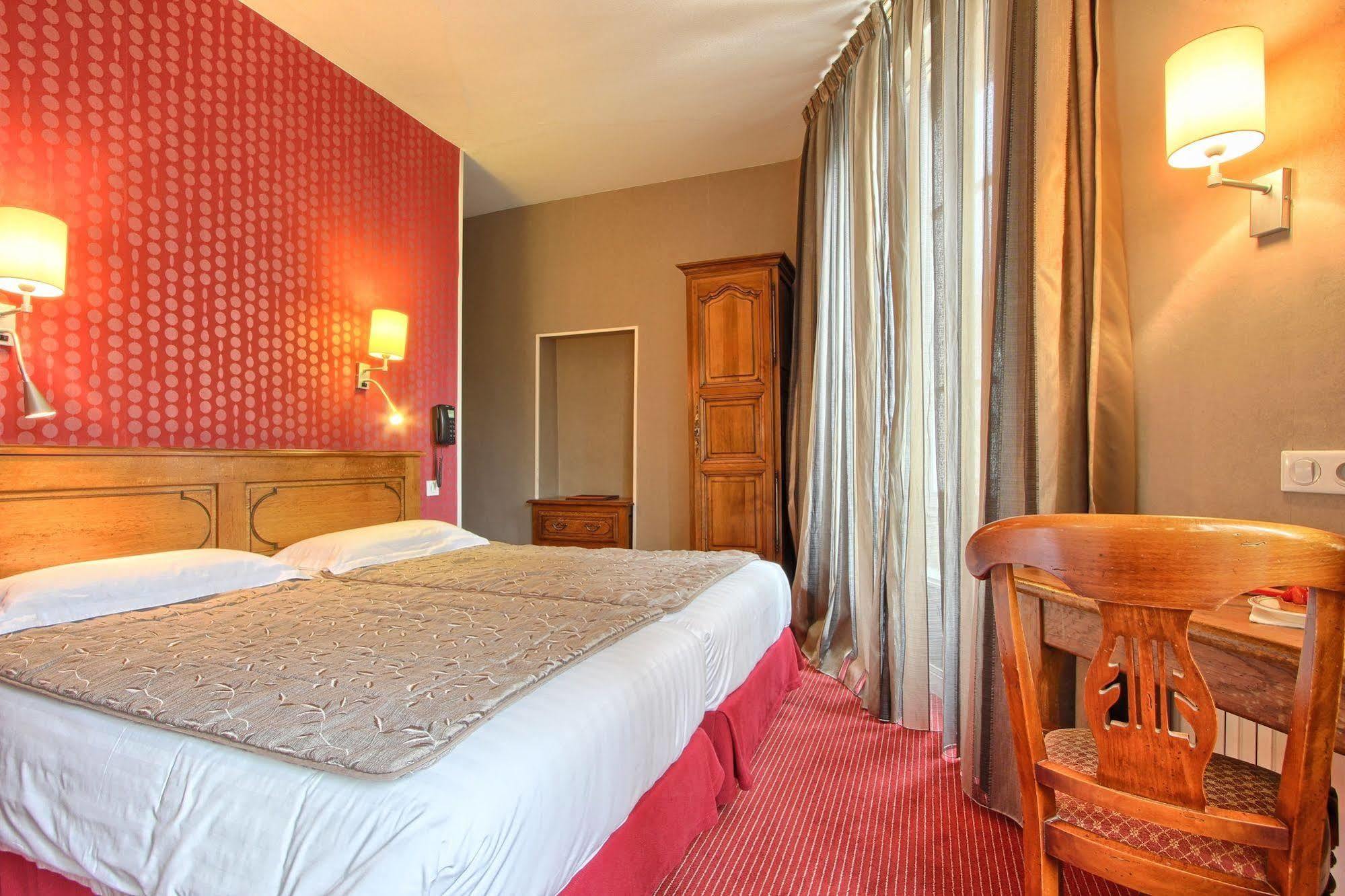 Welcome Hotel