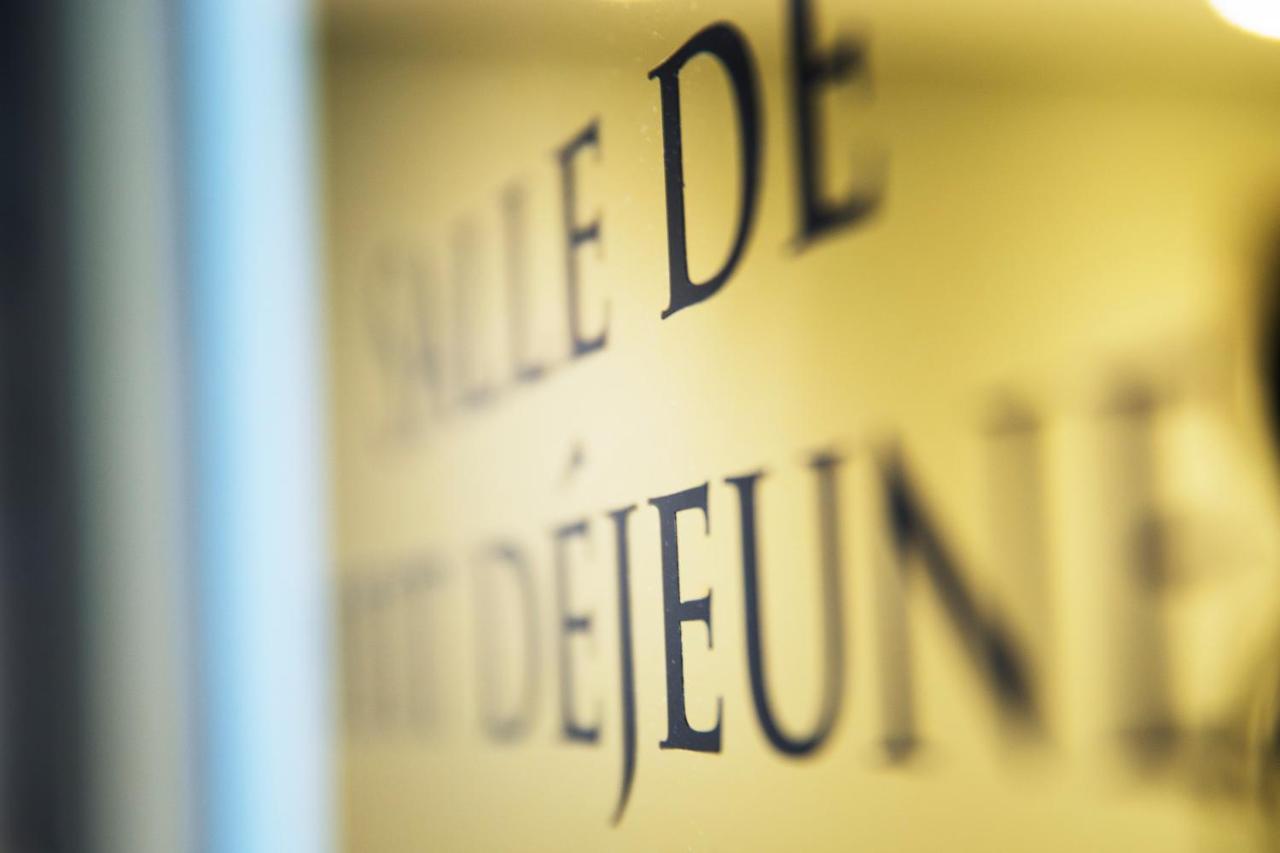 Moulin 3* Parigi