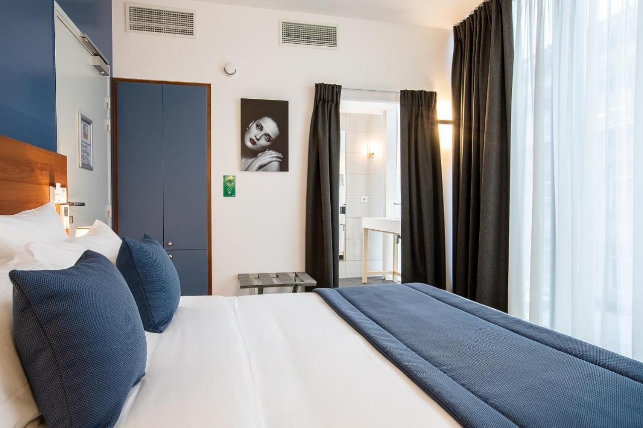 Eiffel Mademoiselle Hotel Parigi