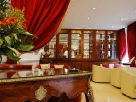 Blackston Opera 4*