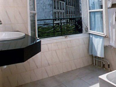 Montmartrois Hotel Paris