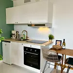 Studio   Balinais   chic/raffiné à Montparnasse