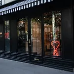 Le Marais Chic Ac