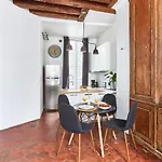 Quartier Montorgueil Paris City Apartment