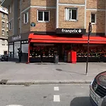Paris Studio Cosy