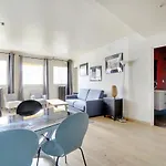 Pick A Flat\'S Apartment In Eiffel Tower- Boulevard De Grenelle