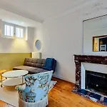 Charmant Appartement Au Coeur De Paris