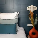 The Blue Nature Suite Downtown Montmartre