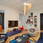 Le Marais Luxury Apartment In The Heart Of Paris - 2 Bed 2 Bath With Ac