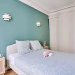 Superb 1 Bed Flat 5Min Walk From The Louvre