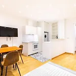 Guestready - Lovely Parisian Apartment For 4Pax.