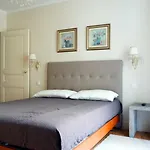 Rue Lauriston - Paris 16