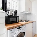 Studio Cosy Refait A Neuf Maris Paris 3 - 2P