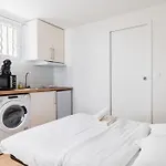 Studio Cosy Refait A Neuf Maris Paris 3 - 2P