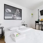 Studio Cosy Refait A Neuf Maris Paris 3 - 2P