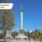 Bluestay 176 - Superbe Appartement A Paris