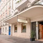 Le Lampika Hotel