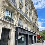 Spacious Apartment Near Eiffel Grenelle F2