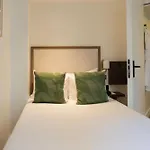 Le Lampika Hotel