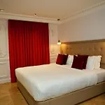 Mode Paris Aparthotel