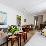 Veeve - Cosy Hideaway