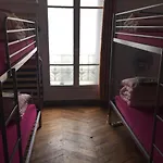 Paris Gogo2