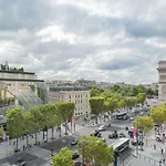 Breathtaking View Of Paris - Luxury Apartment