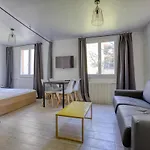 Beautiful Studio Near The Canal De L\'Ourcq