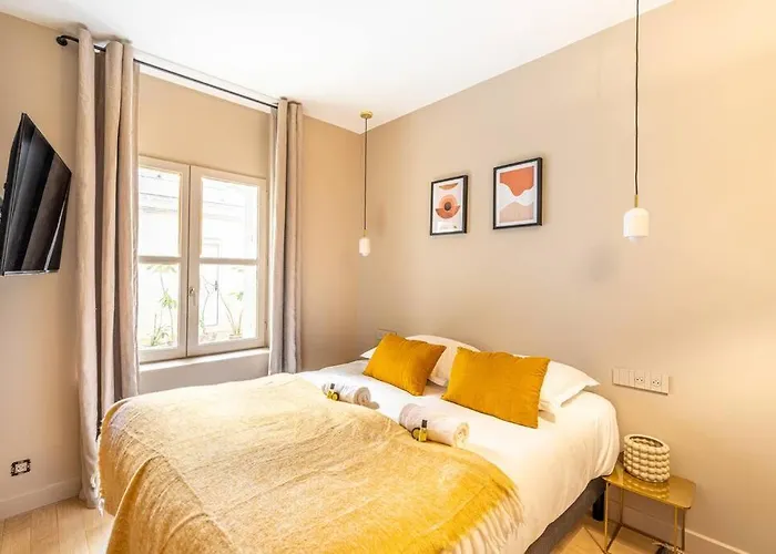 Lovely Apartment In The Heart Of Paris