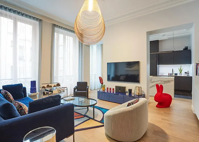Le Marais Luxury Apartment In The Heart Of Paris - 2 Bed 2 Bath With Ac