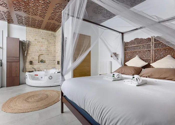 Mykeypers - Lovely Studio With Jacuzzi Paris