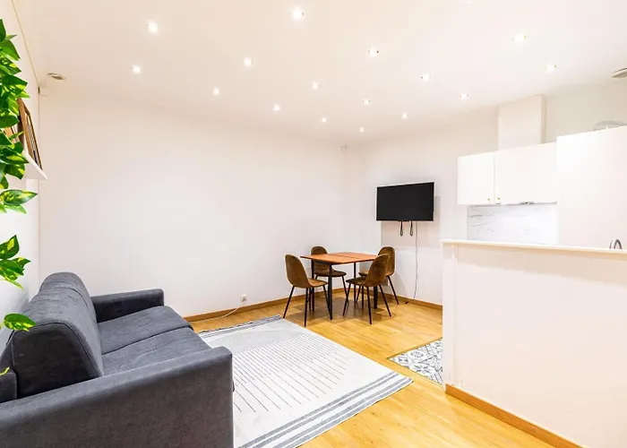 Guestready - Lovely Parisian Apartment For 4Pax.
