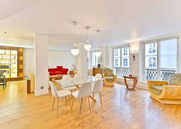 Grand Appartement Central Paris 150M2 - II